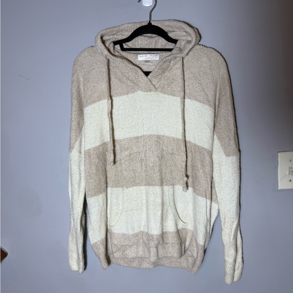 Barefoot Dreams  Tan and Cream Hooded Sweater size L/XL